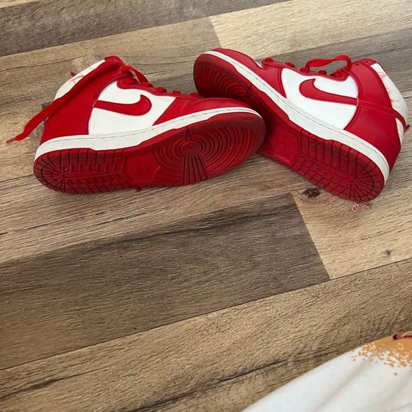 Nike Dunk High -Kids' Shoes- 1Y - Picture 1 of 3